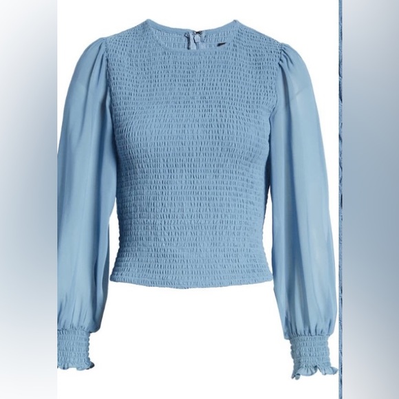 1.State smocked cuff top M (Small) - Picture 2 of 10